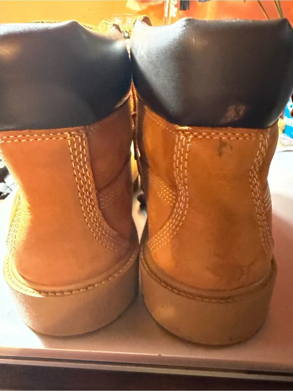 Youth Tan Waterproof Work Boots with Yellow-Brown Laces. Sz 4 Timberlands